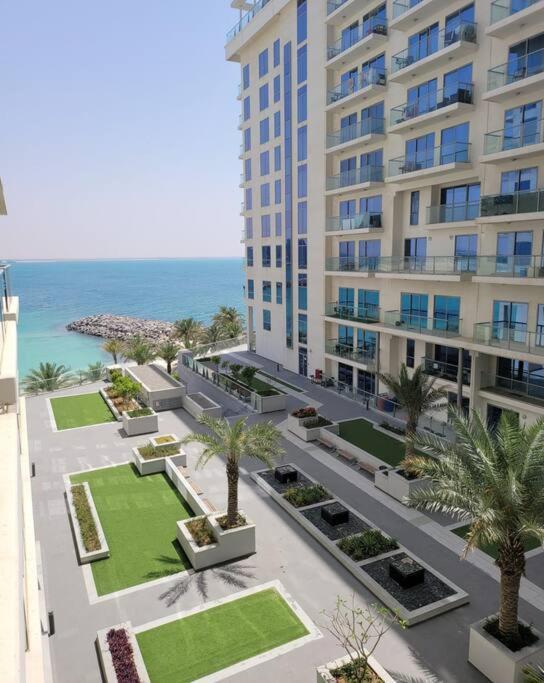 Ocean Whisper Ultra Luxe 1 Bedroom Apartment With A Private Beach - Al Marjan Island Ras al-Khaimah Exterior photo